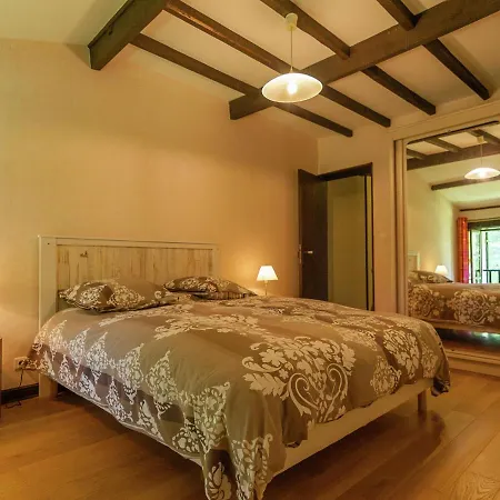 Large With Private Garden Holiday home