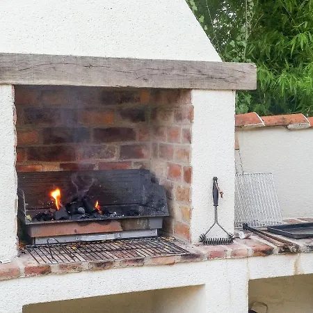 Large With Private Garden Holiday home *